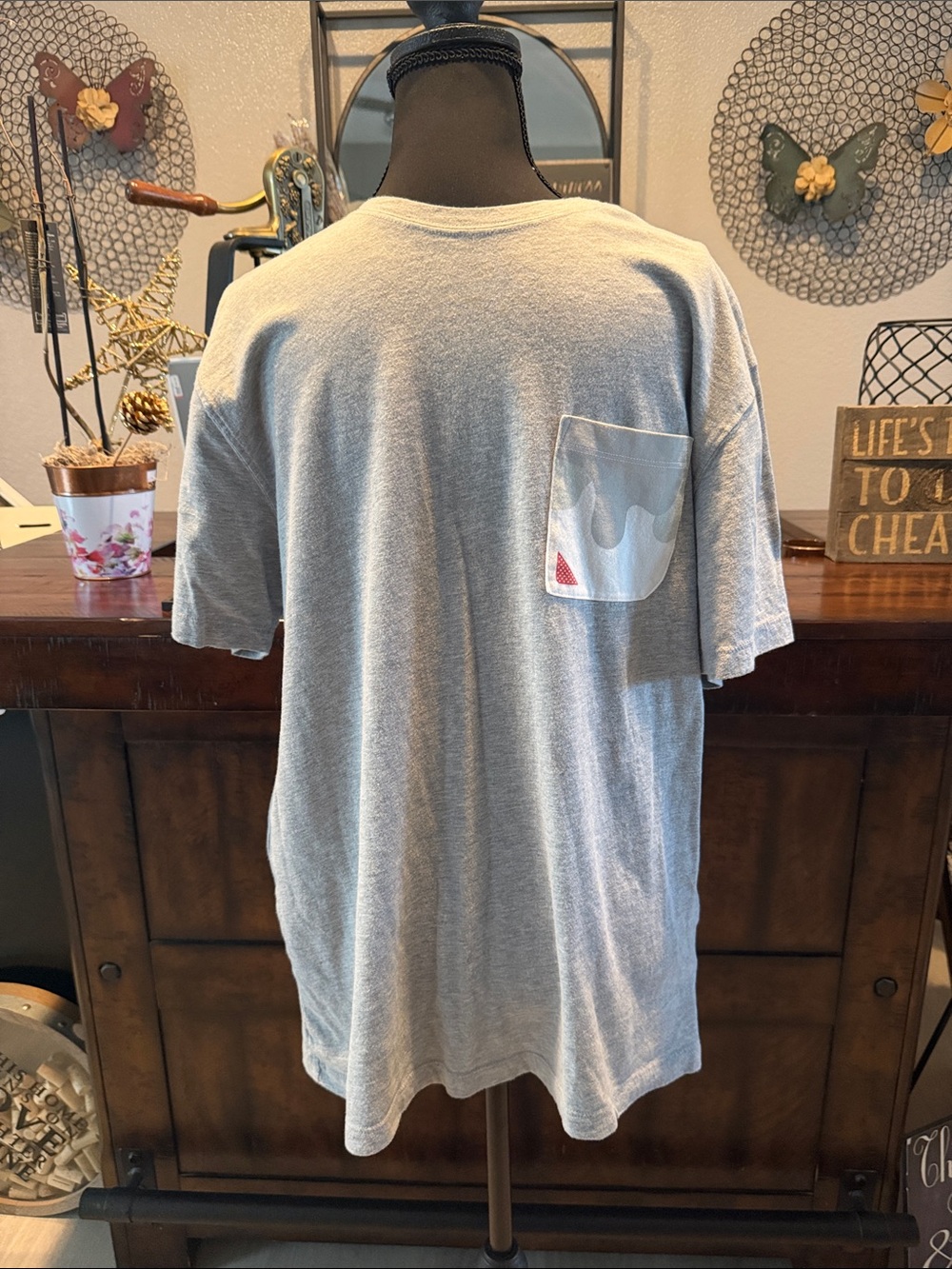 Men’s Chick- Fil-A Light Grey Short Sleeve Pocket T-Shirt